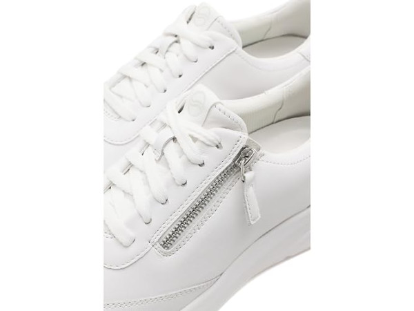 Clarks Code R Run