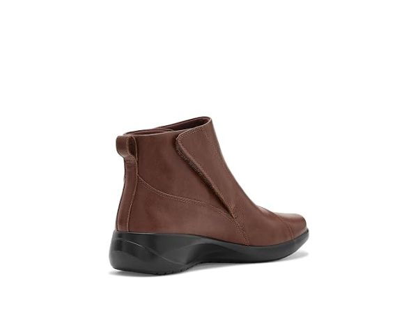 Clarks Kaetlyn Flow