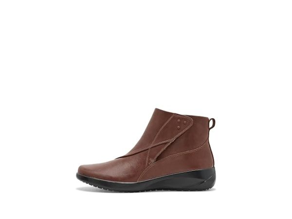 Clarks Kaetlyn Flow