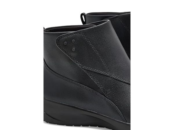 Clarks Kaetlyn Flow