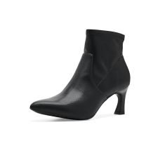 Black Leather Clarks Tammitha Ace