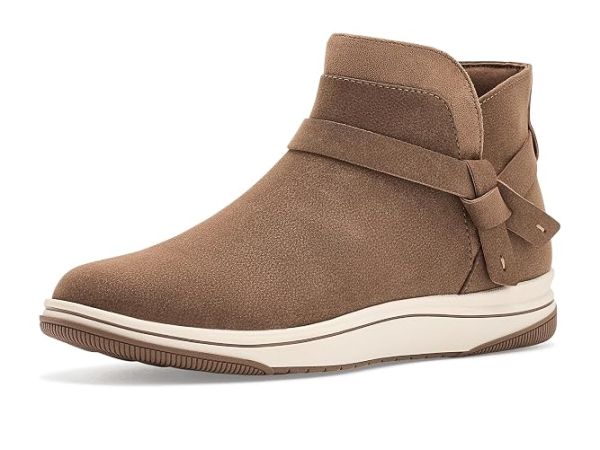 Clarks Breeze Emma