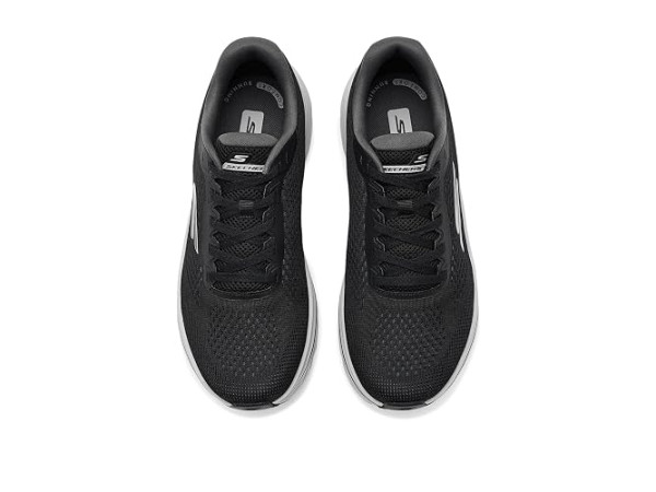SKECHERS Go Run Consistent 3 SKECHERS Go Run Consistent 3