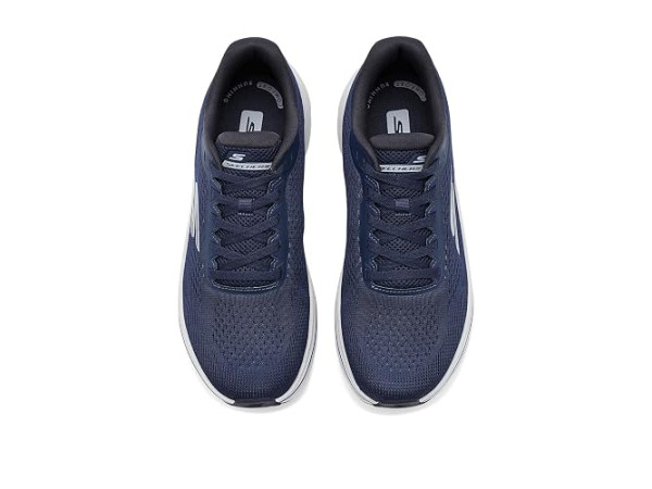 SKECHERS Go Run Consistent 3 SKECHERS Go Run Consistent 3