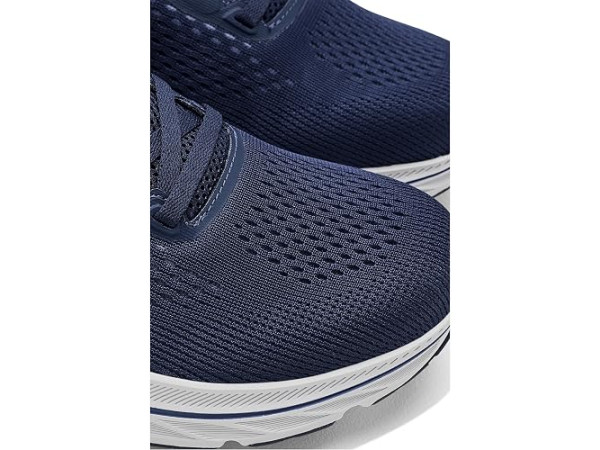 SKECHERS Go Run Consistent 3 SKECHERS Go Run Consistent 3