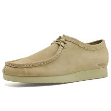 Maple Suede Clarks Wallabee Lite