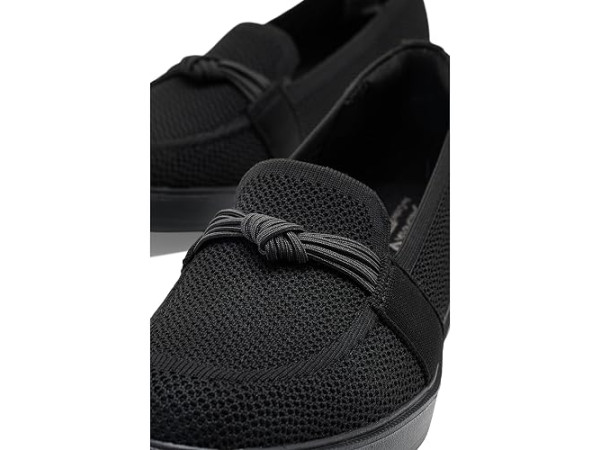 SKECHERS Cleo Taylor - Love Me Knot SKECHERS Cleo Taylor - Love Me Knot
