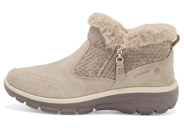 SKECHERS Easy Going - Warm Emotions