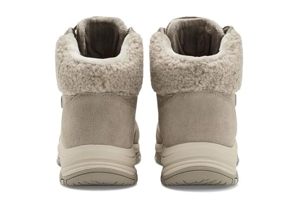 SKECHERS Trego - Snow Breeze - Hands-Free Slip-Ins SKECHERS Trego - Snow Breeze - Hands-Free Slip-Ins