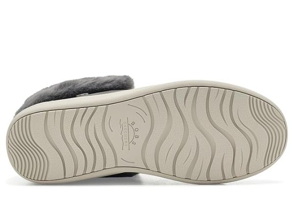 BOBS from SKECHERS Skip Cloud - Sky Hi