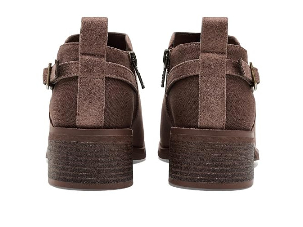 BOBS from SKECHERS Wander Luxe
