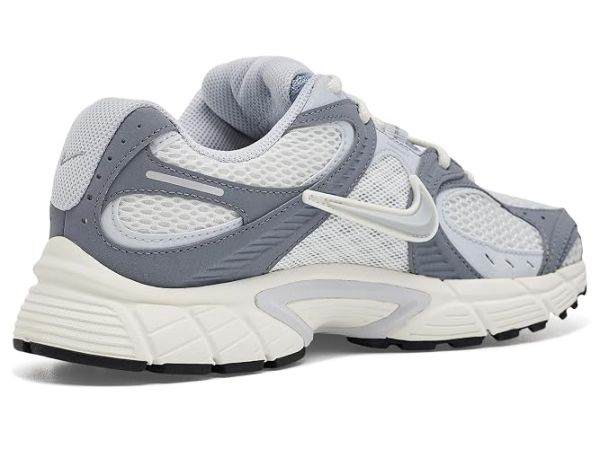Nike V5 RNR Nubuck