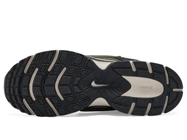 Nike V5 RNR Suede 2