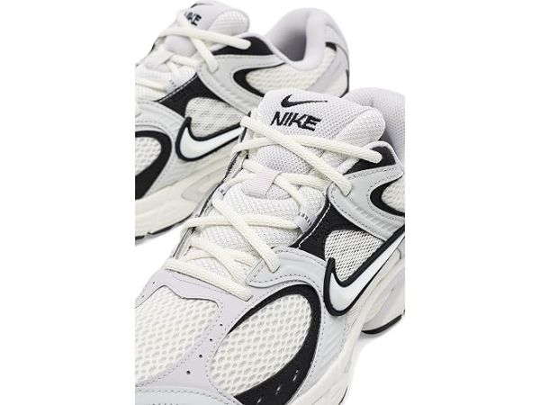 Nike V5 RNR Nubuck