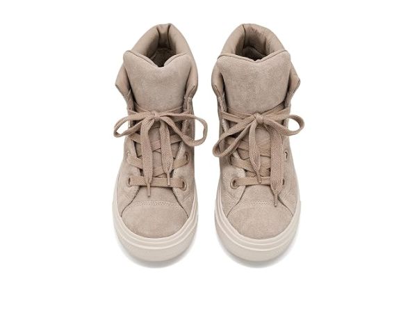Converse Chuck Taylor All Star Elements Boots Cozy Mid Top Converse Chuck Taylor All Star Elements Boots Cozy Mid Top