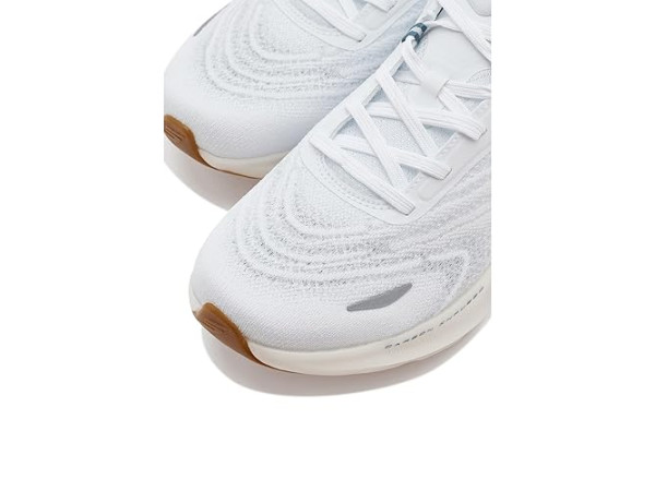 SKECHERS Aero Spark