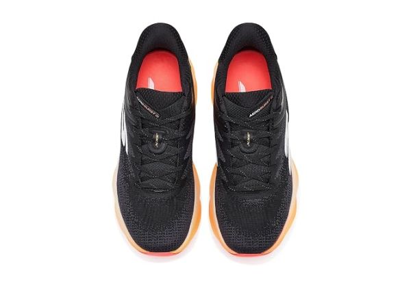 SKECHERS Aero Burst