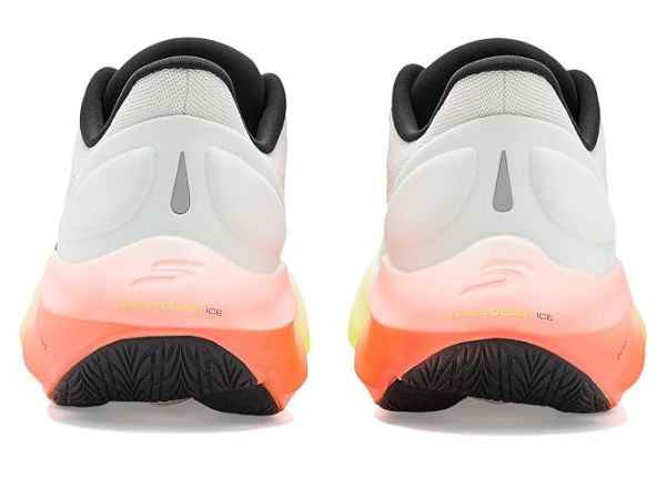 SKECHERS Aero Burst