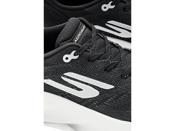 SKECHERS Aero Burst SKECHERS Aero Burst