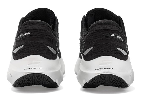 SKECHERS Aero Burst