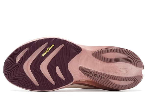 SKECHERS Aero Spark