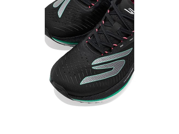 SKECHERS Aero Razor SKECHERS Aero Razor