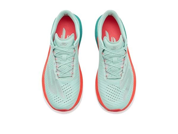 SKECHERS Aero Razor