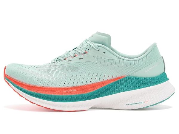 SKECHERS Aero Razor