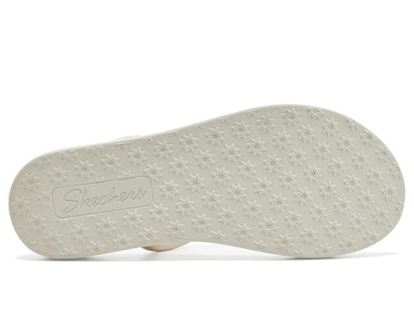 SKECHERS Meditation Luxe - Heart Breaker