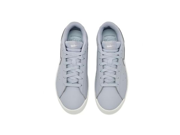 Nike Court Heritage
