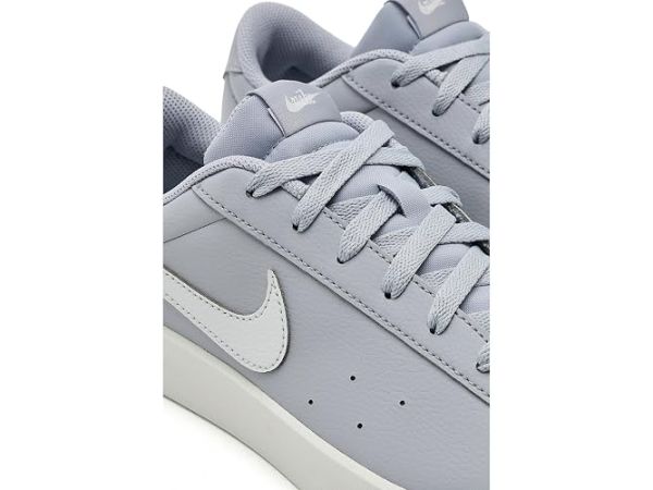 Nike Court Heritage