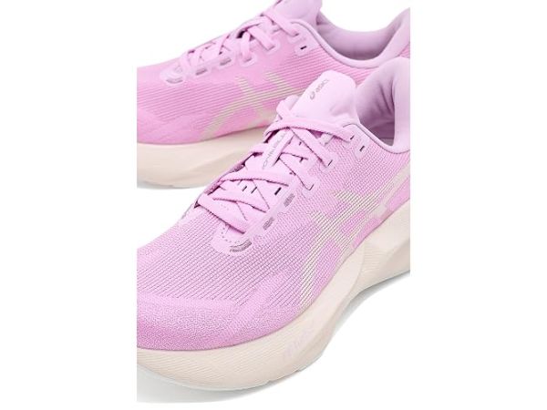 ASICS Novablast 6 ASICS Novablast 6