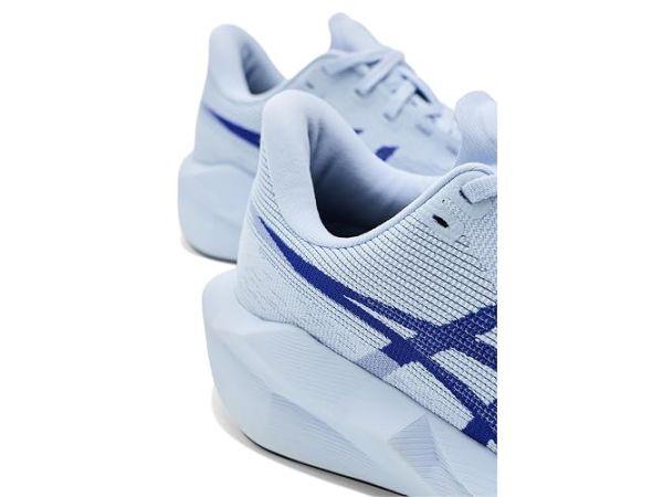 ASICS Novablast 6 ASICS Novablast 6