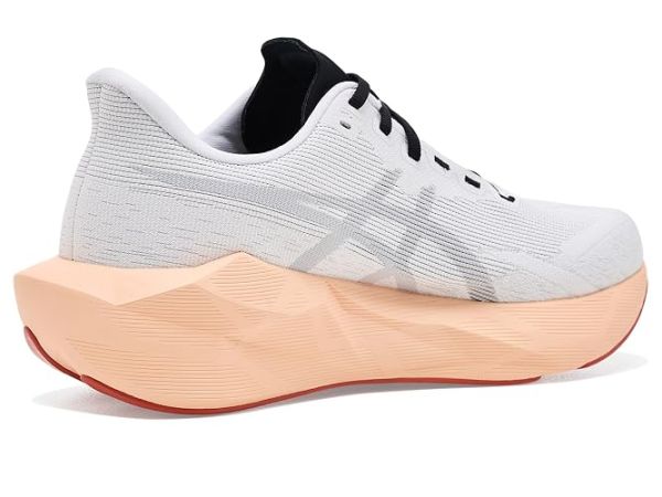 ASICS Novablast 6 ASICS Novablast 6