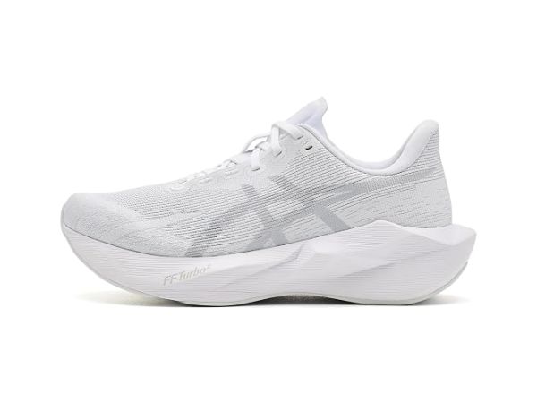 ASICS Novablast 6 ASICS Novablast 6