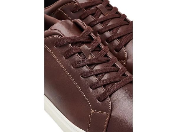 Steve Madden Mpeter