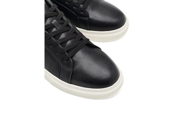 Steve Madden Mpeter