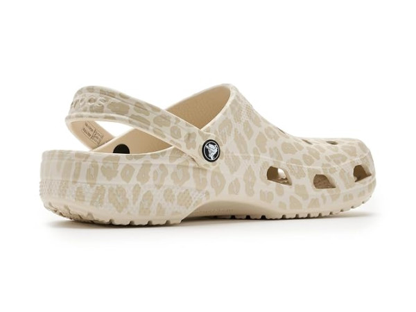 Crocs Classic Clog - Seasonal Graphic Crocs Classic Clog - Seasonal Graphic