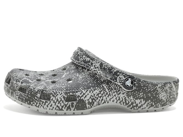 Crocs Classic Clog - Seasonal Graphic