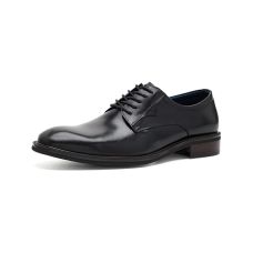 Steve Madden Buckner
