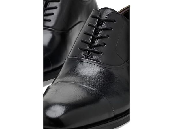 Steve Madden Hallifax