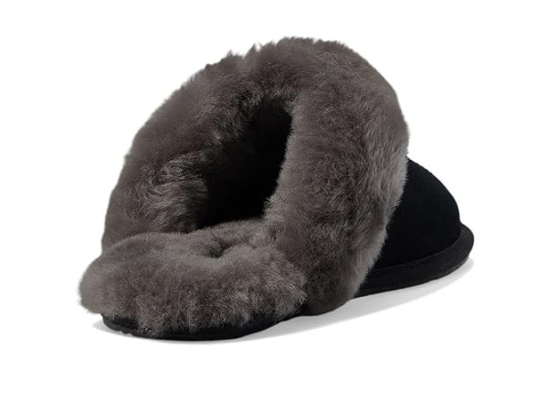 UGG Scuffette II