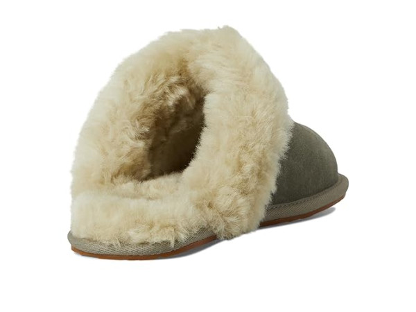 UGG Scuffette II