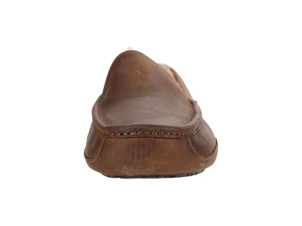 UGG Ascot