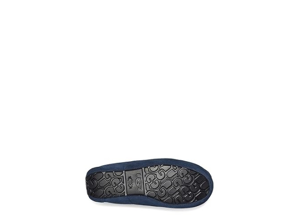 UGG Ascot