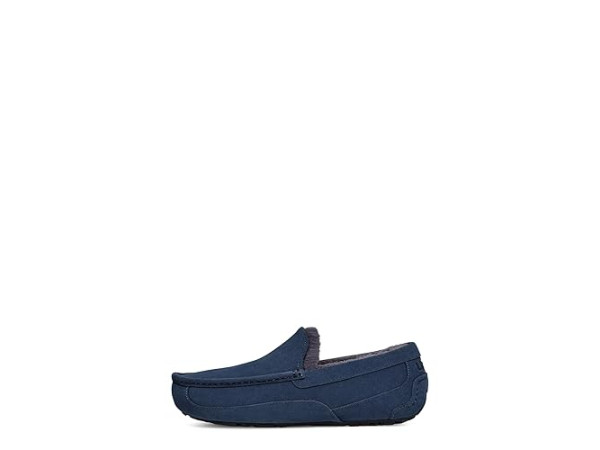 UGG Ascot