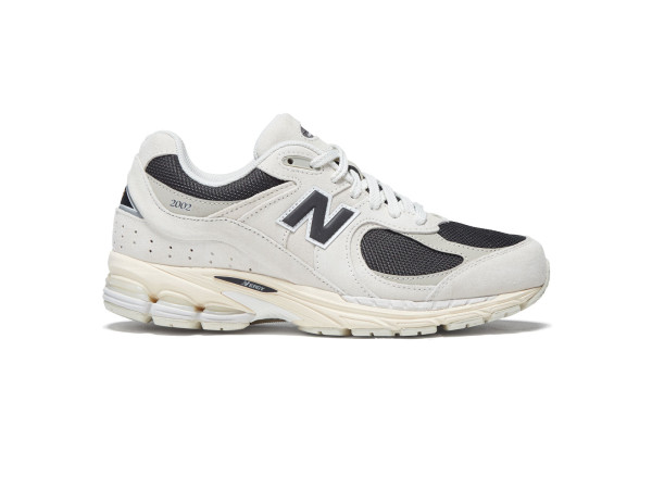 New Balance 2002R