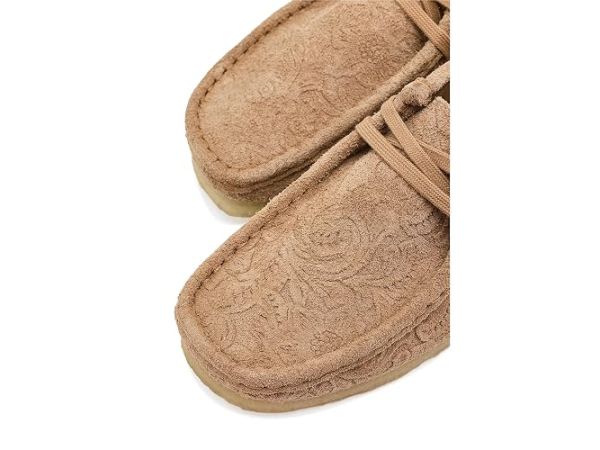 Clarks Wallabee