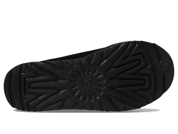 UGG Tasman