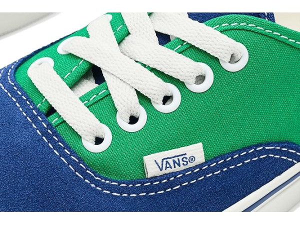 Vans Authenticâ ¢ Vans Authenticâ ¢